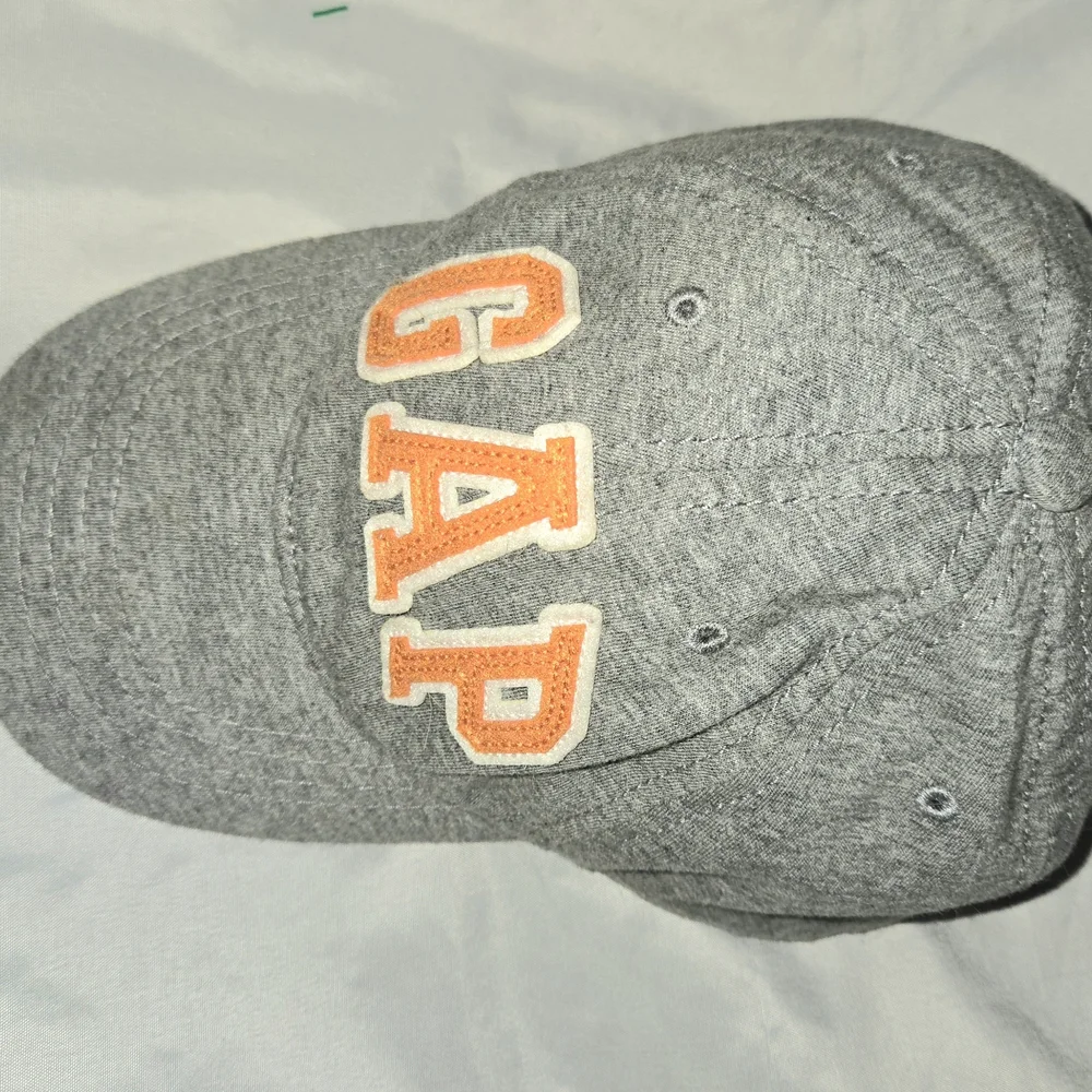 GAP Boys Gray Cap with Orange Logo Baseball Hat With Velcro Closure In Back